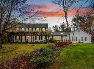 1 Brookside Dr, Granby, CT 06035