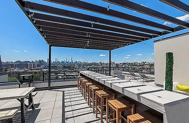 Rented by REAL New York | media 8