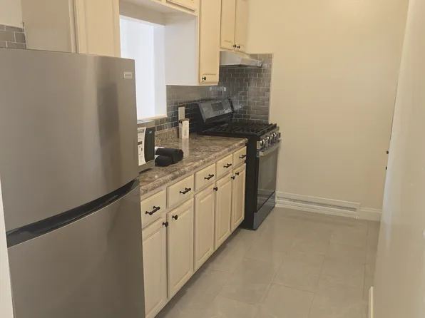 165 Stuyvesant Avenue image 1 of 17