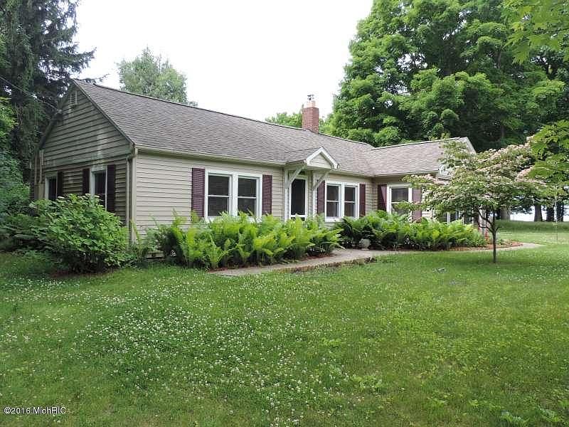 1st image of 3453 Scenic Dr