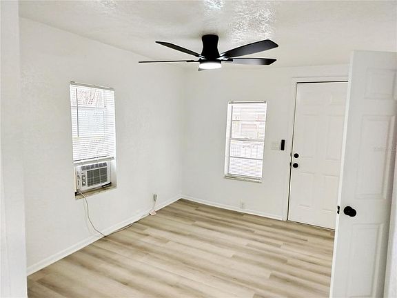 2nd image of 718 W 5th St