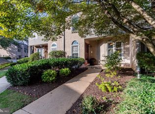 1101 Evesham Ct, West Chester, PA 19382
