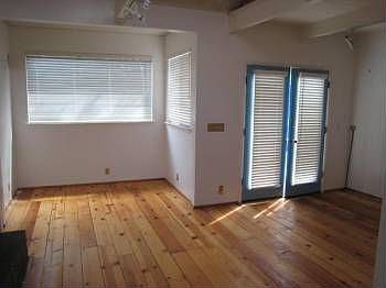 4th image of 235 Dufour St