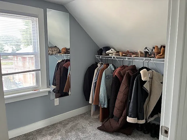 210 Paxson Ave — Photo 13