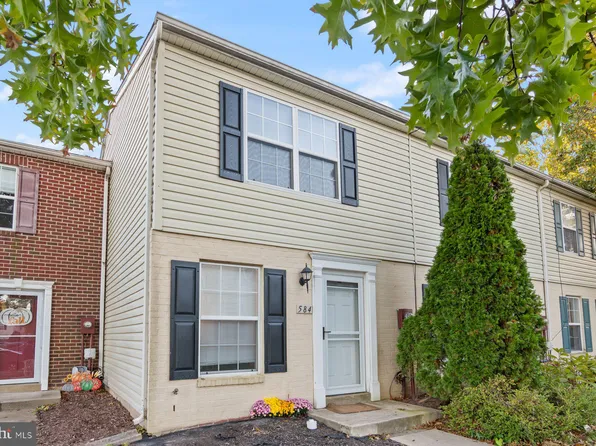 584 Cotswold Ct, Frederick, MD 21703