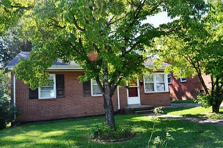 5th image of 2925 Ruthland Rd