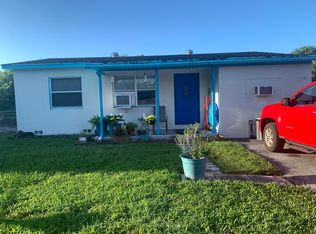 4068 Fern St, Lake Worth, FL 33461