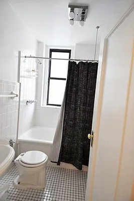 Rented by Gomez Group LLC | media 17