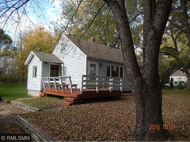 1st image of 6857 Lakeview Dr