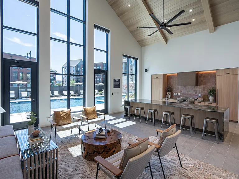 Wrighthaven Square Apartments — Photo 7