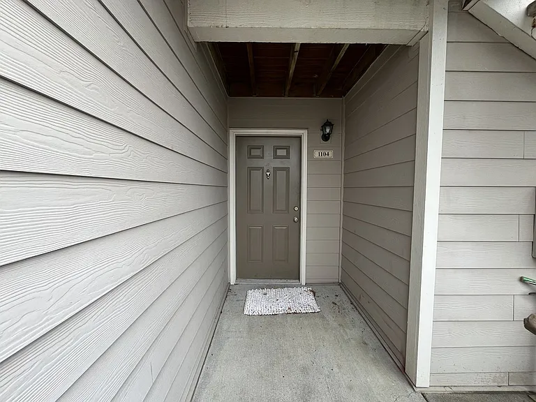 15060 NW Central Dr #1104 — Photo 4