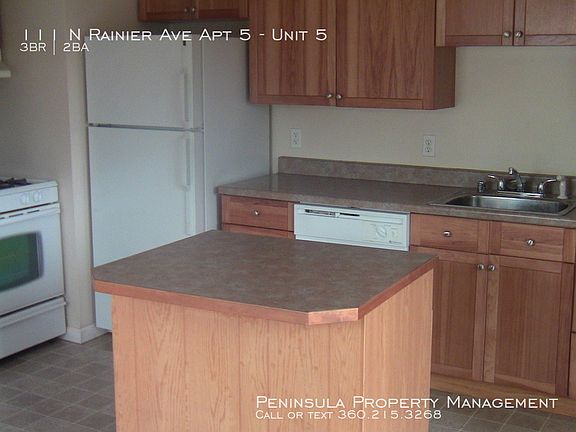 3rd image of 111 N Rainier Ave APT 5