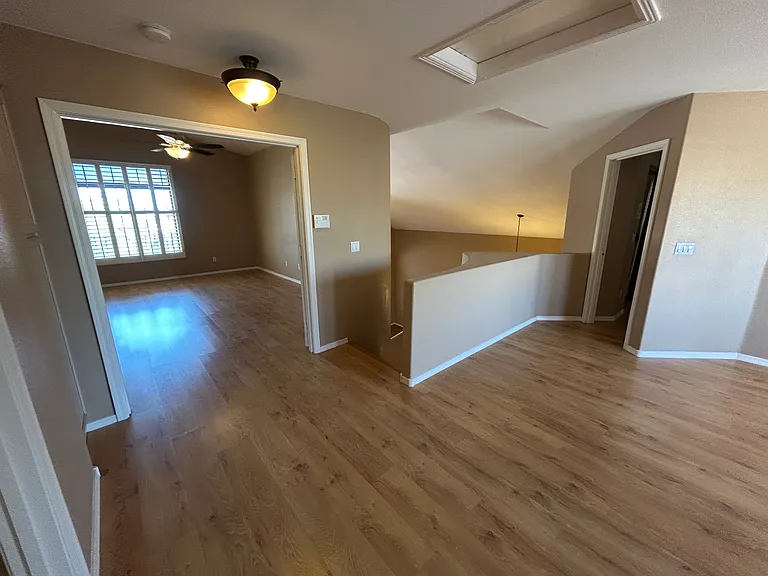 4334 E Anderson Dr — Photo 30