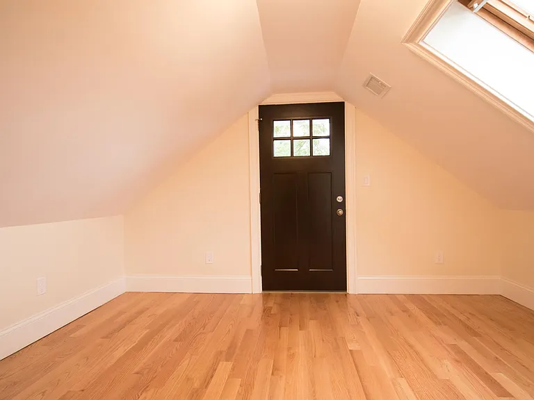 235 Faneuil St — Photo 9