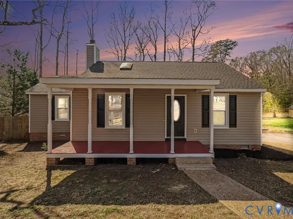 1102 Collingwood Dr, North Prince George, VA 23860