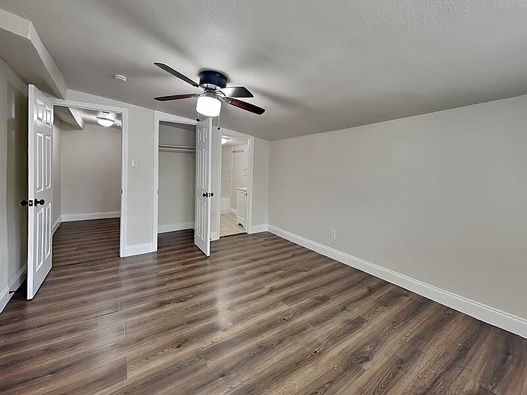 2639 Ghent St — Photo 7