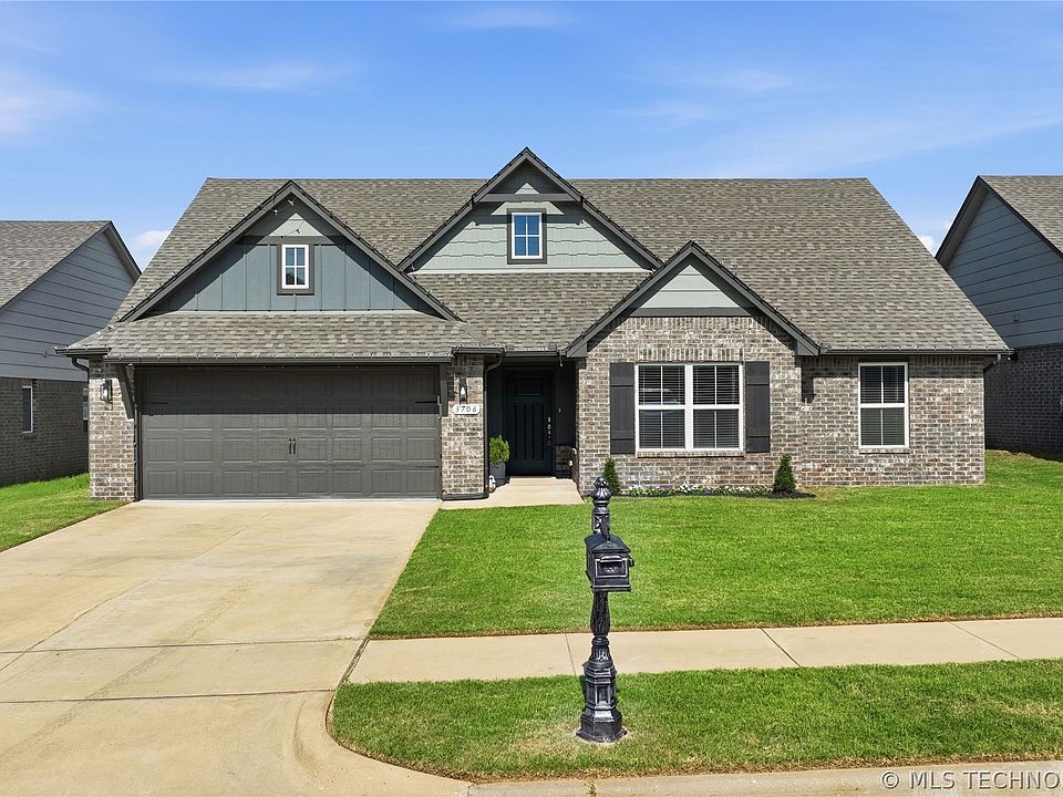 1st image of 3706 S 13th Pl