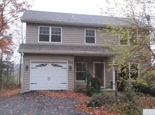 1886 Sleepy Hollow Rd, Athens, NY 12015