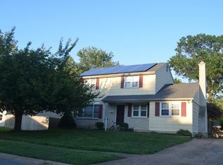 3 Kitty Ln, Newark, DE 19713