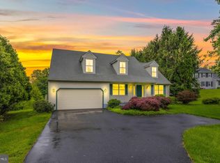 116 Whitney Dr, Avondale, PA 19311