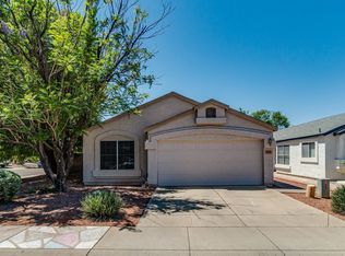 4005 W Villa Linda Dr, Glendale, AZ 85310