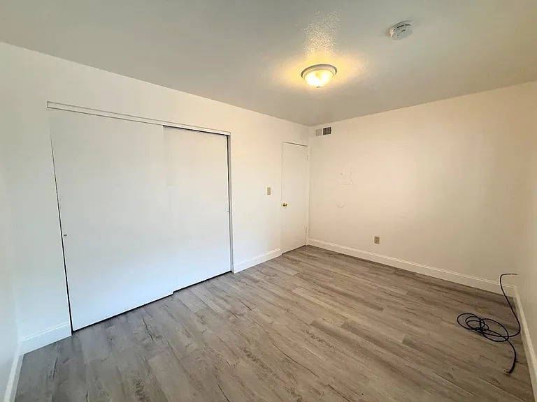 3310 R St #A — Photo 12