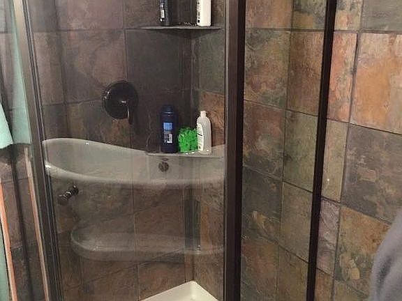 Upper level bathroom