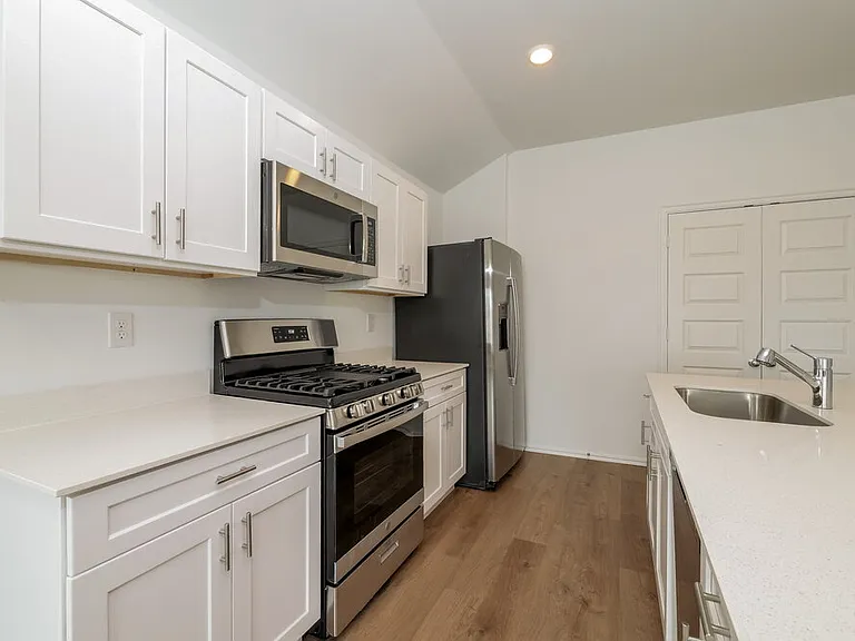 10044 Blackjack Rd — Photo 6