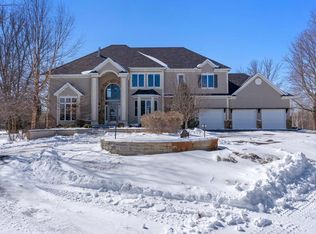 2514 Walden Way, Saint Cloud, MN 56301