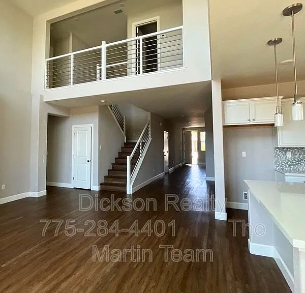 1200 Silver Coyote Dr — Photo 3