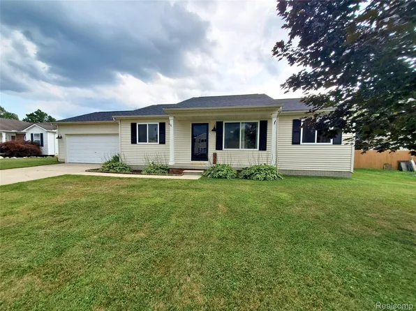 9456 Sandy Hollow Ln, Davison, MI 48423