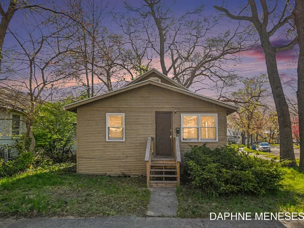 3120 Maffett St, Muskegon Heights, MI 49444