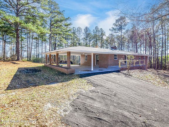 3rd image of 8430 State Highway 63