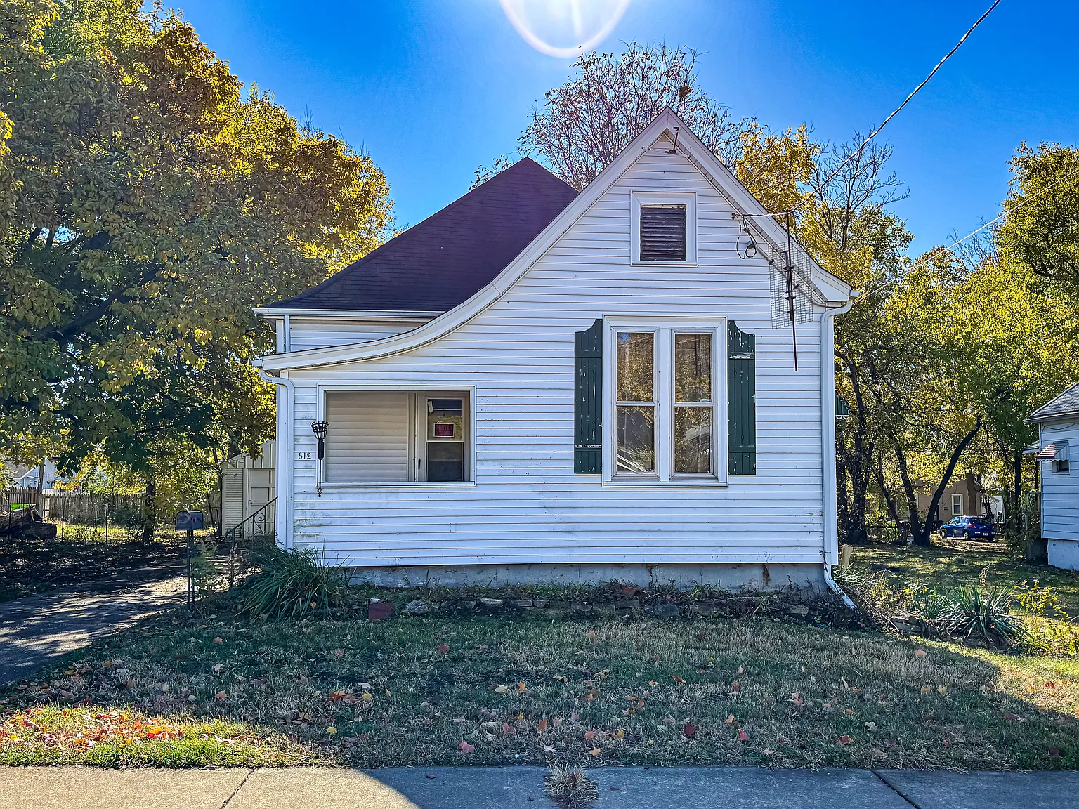 2 bed, 984 sqft, $990 — Photo 2