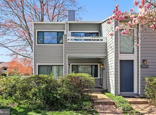 1958 Villaridge Dr SUITE 1958A, Reston, VA 20191