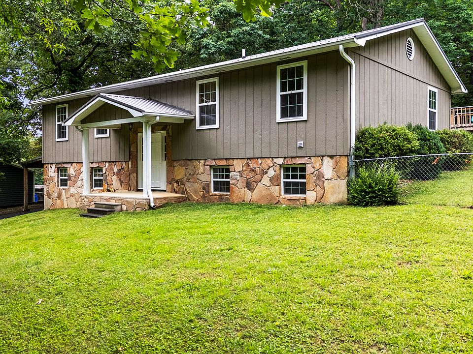 1st image of 141 Hillview Dr NE