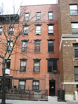 Rented by Awaye Realty Management LLC | media 25