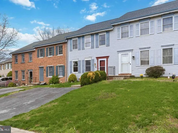 14 Cranfield Ct, Elizabethtown, PA 17022