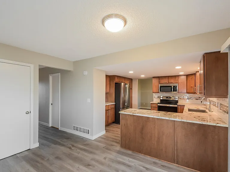 4792 S Gar Way — Photo 8