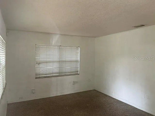 2211 E Amelia St — Photo 4