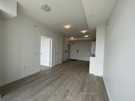 4th image of 461 Green Rd #1115