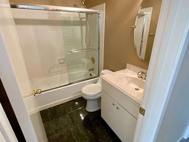 1098 Azalea Ct — Photo 16