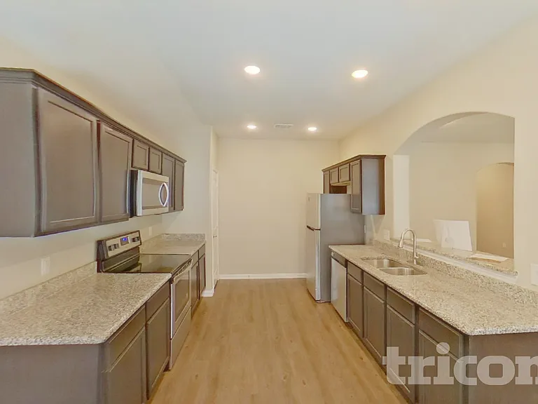 101 Cornell Ave — Photo 5
