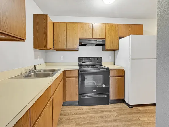 1018 Abbey Ct APT 2, Holland, MI 49423