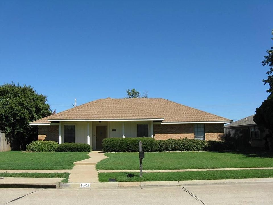 1st image of 1523 Rocky Point Dr