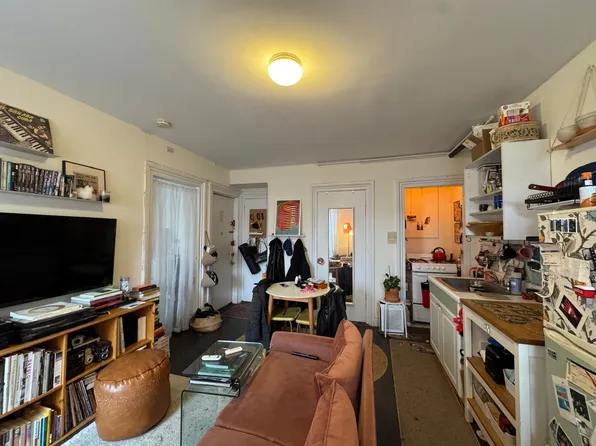 119 Cambridge Place image 7 of 9