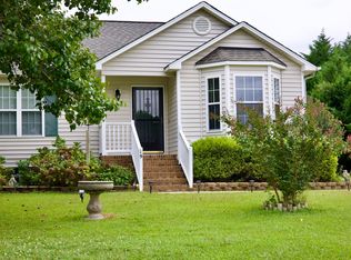 19 Marie Ct, Willow Springs, NC 27592