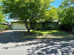 3919 Pam St, Eugene, OR 97402