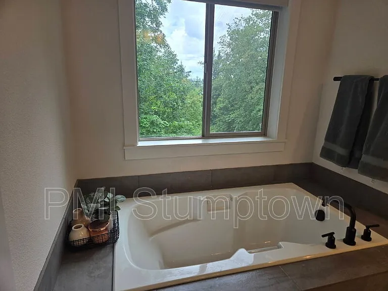 9645 SE Jeanne Rd — Photo 9