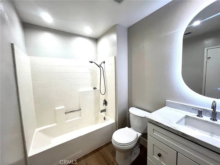 13220 Royalcrest Ct #183 — Photo 12